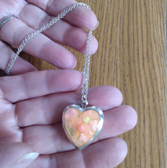 Claire's BFF Heart Locket - Picture 1 of 6